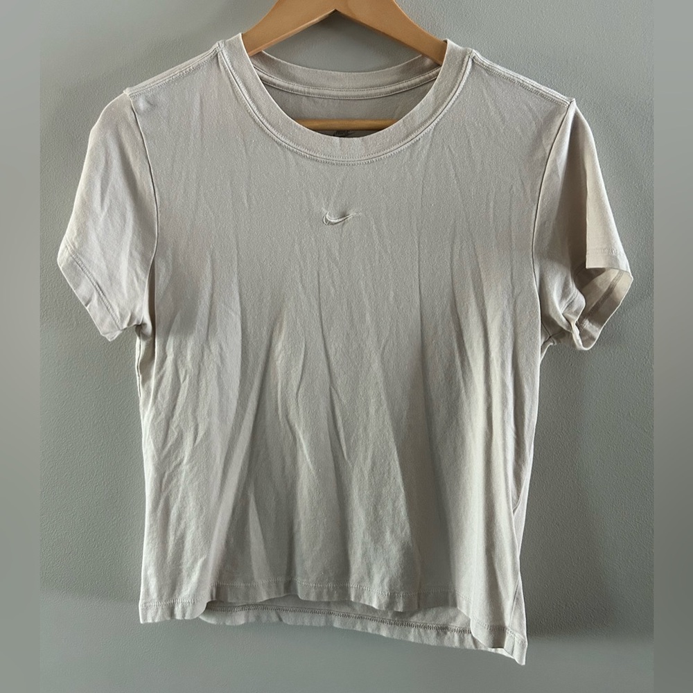 Nike Slim Fit Short Sleeve Tee